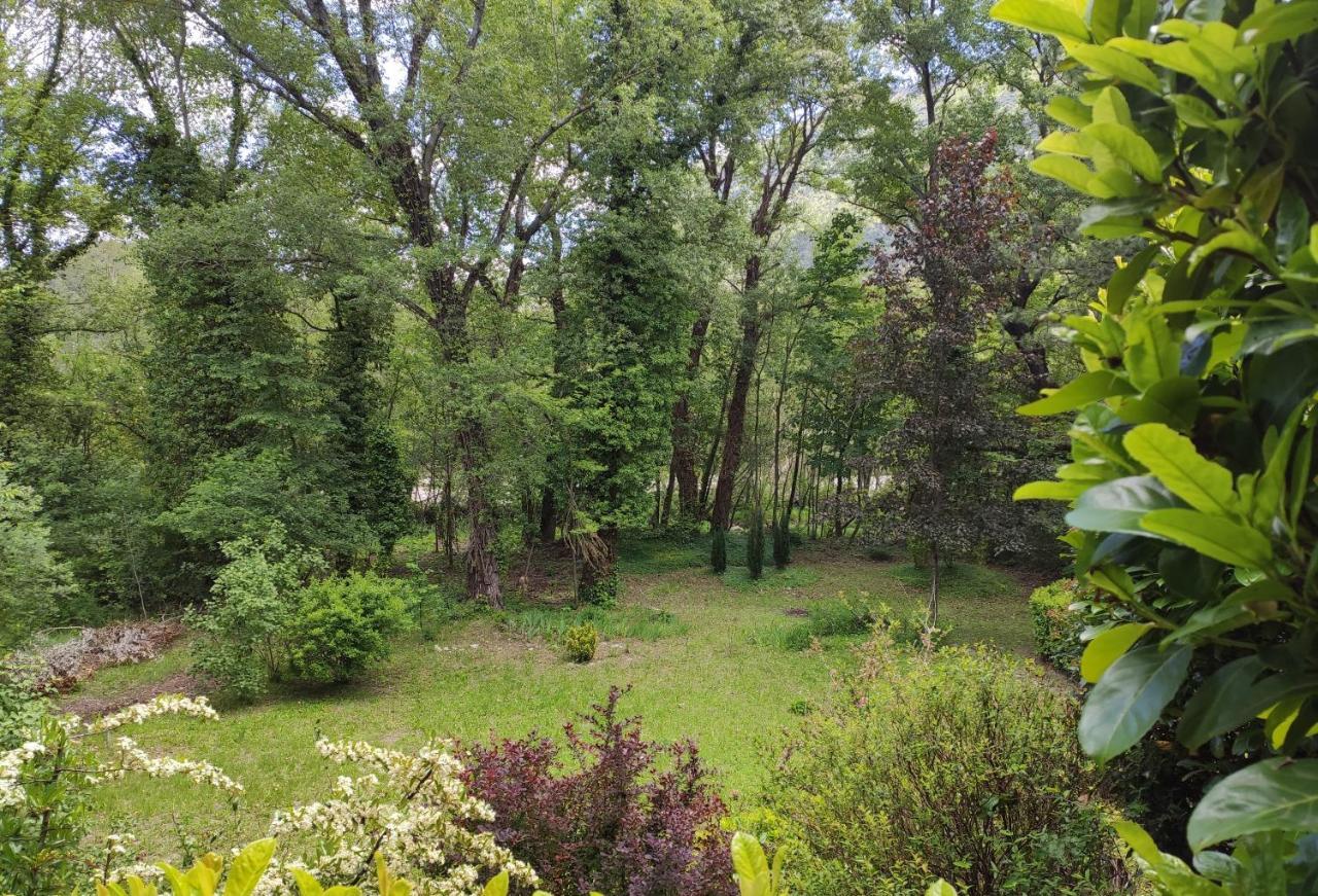 Vila La Clairiere Pierrelongue Exteriér fotografie